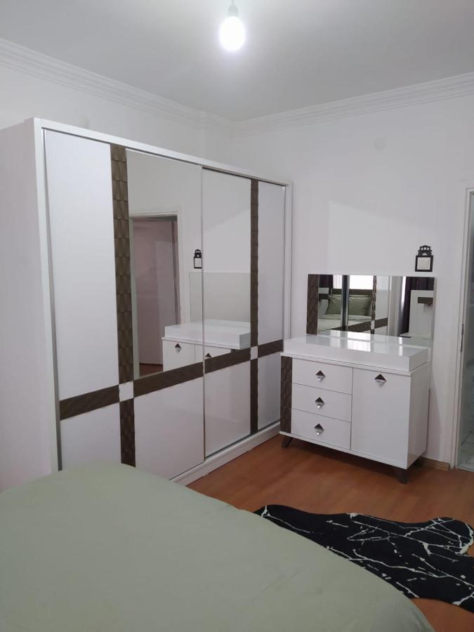 Appartement Cosy Et Tout Equipe Au Coeur D'Antalya Kültér fotó