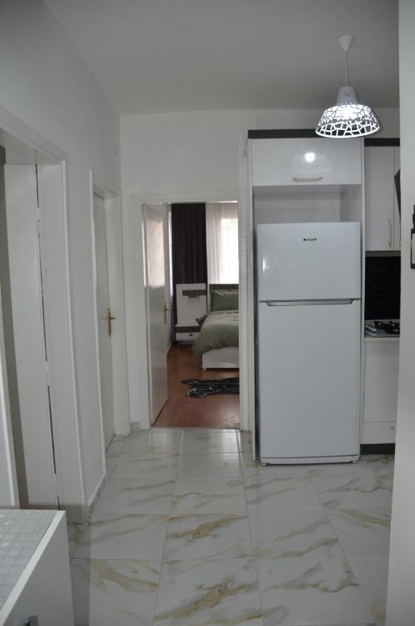 Appartement Cosy Et Tout Equipe Au Coeur D'Antalya Kültér fotó